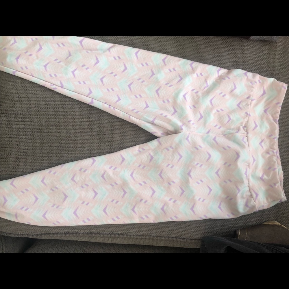 Lularoe pastel leggings